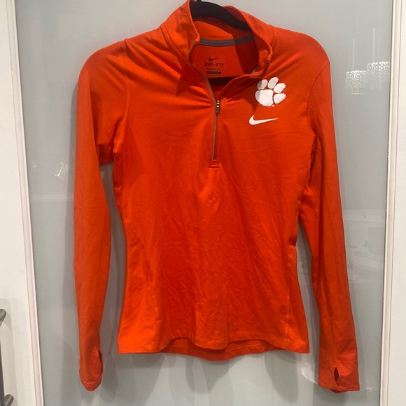 Nike Sweaters - Nike Women's Orange Clemson Tigers University Long Sleeve Dri-Fit Sweater S